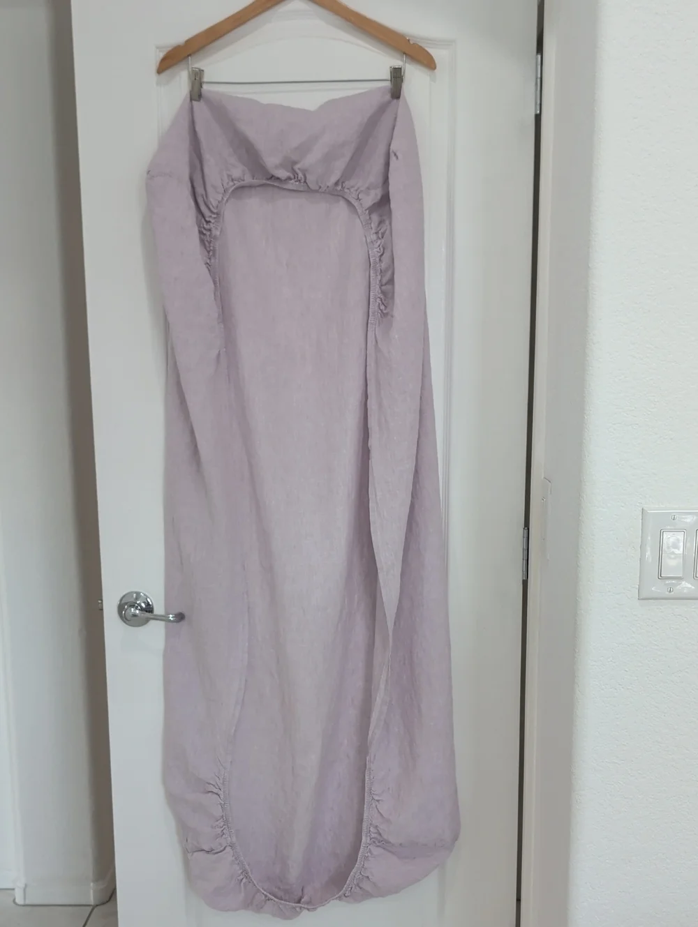 Pottery Barn Kids Belgian Flax Linen Crib Sheet Lavender Purple
